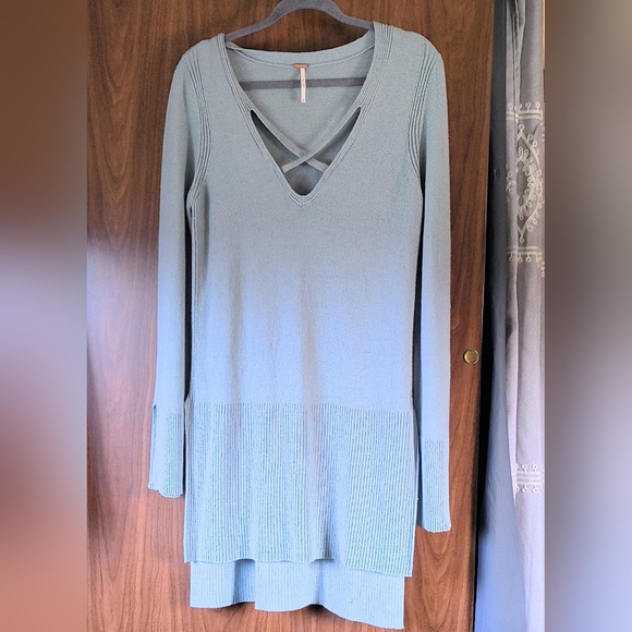 Free People Cozy Gray Knit Tunic - Picture 6 of 8